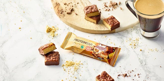 Maximuscle-Protein-Bars-Millionaire-Shortbread-with-Coffee.jpg