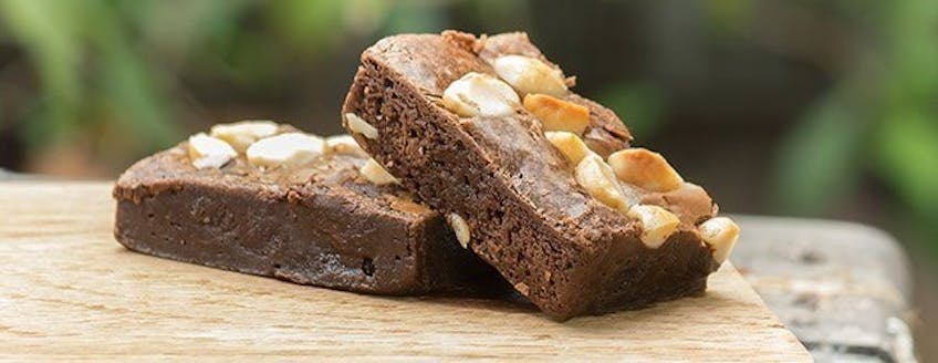 maxinutrition-header-chocolate-protein-brownies.jpg