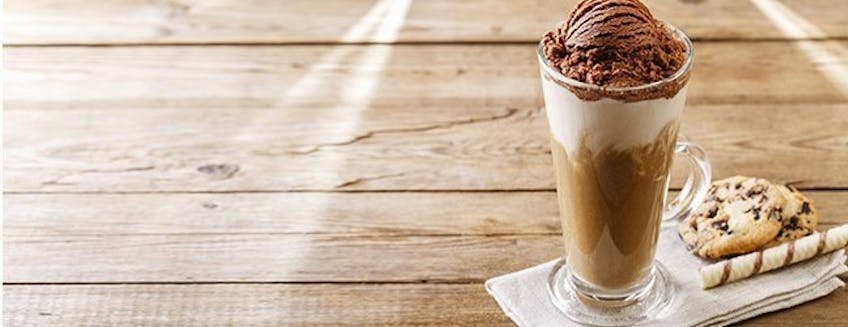 maxinutrition-header-iced-caramel-vanilla-protein-latte.jpg